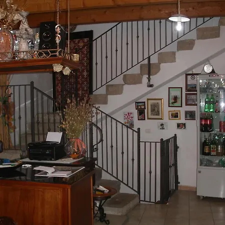 Hotel La Rosa Pauli Arbarei