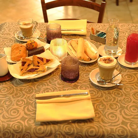 Hotel La Rosa Pauli Arbarei