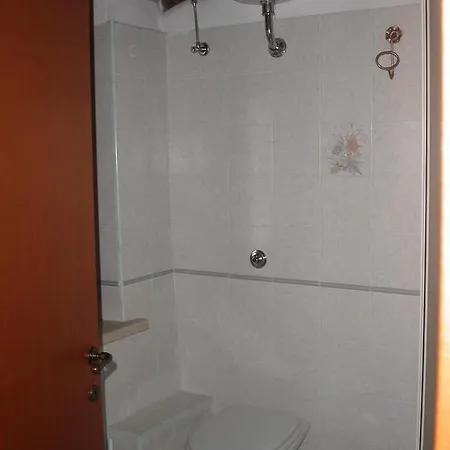 Hotel La Rosa Pauli Arbarei