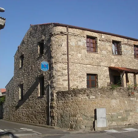 La Rosa מלון Pauli Arbarei