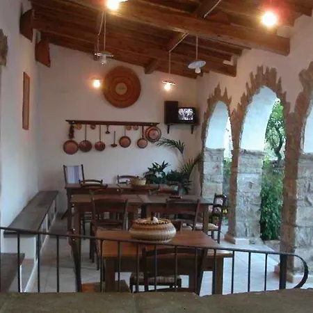 La Rosa Hotel