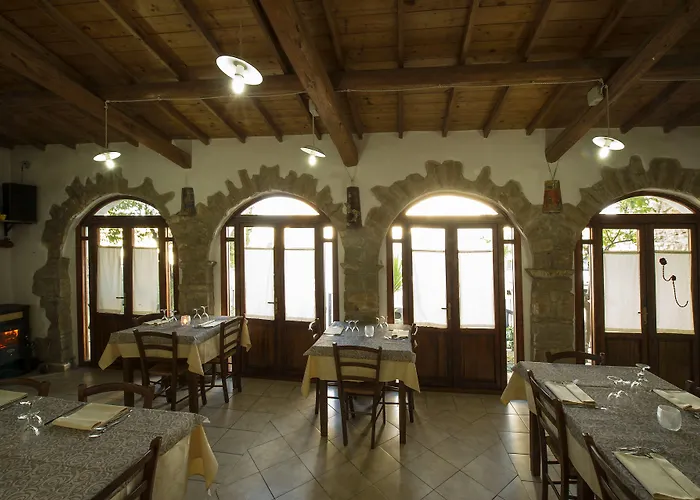 Hotel La Rosa Pauli Arbarei