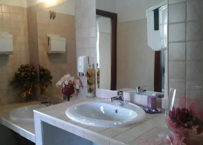 La Rosa 4* Pauli Arbarei